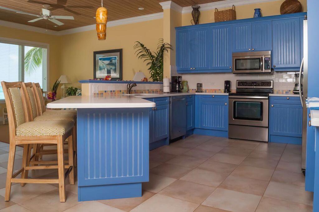 Cape Santa Maria Beach Resort & Villas Seymour's Екстер'єр фото