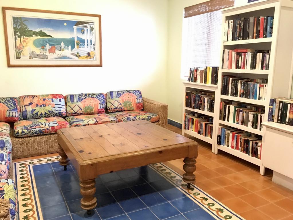 Cape Santa Maria Beach Resort & Villas Seymour's Екстер'єр фото