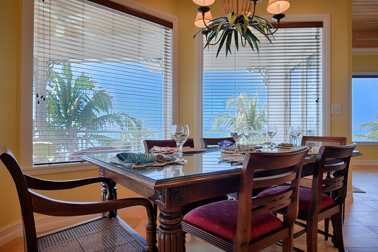 Cape Santa Maria Beach Resort & Villas Seymour's Екстер'єр фото